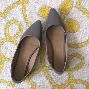 🤍NWOT GAP Shoes🤍 Sz 10